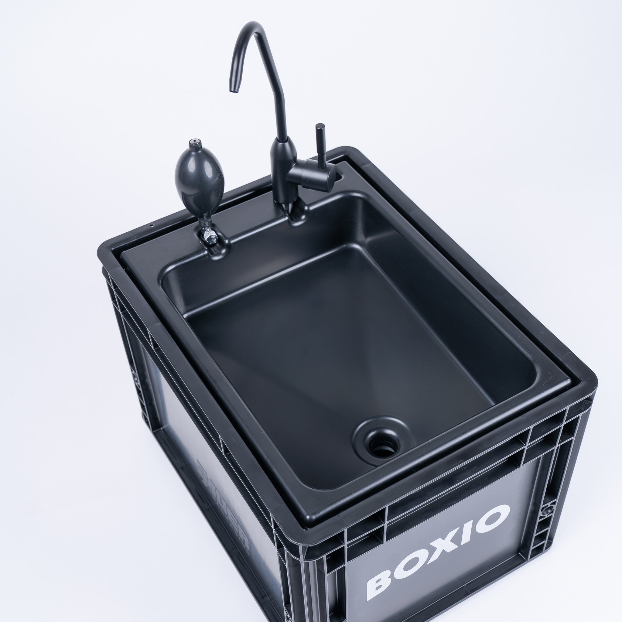 BOXIO - WASH: Your portable camping sink